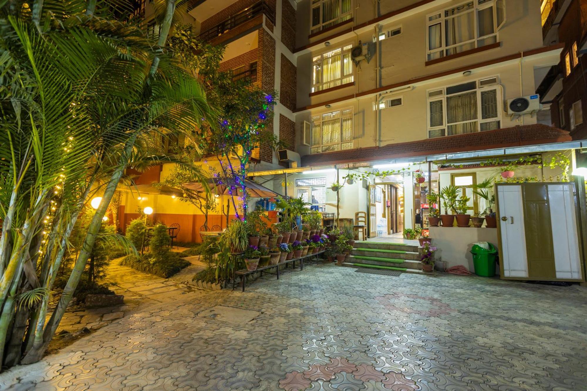 Hotel Sekai Catmandu Exterior foto